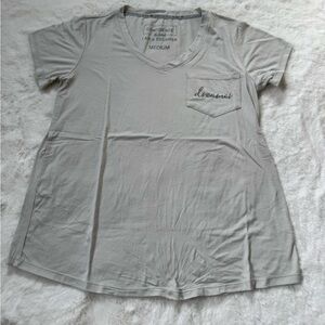 Itworks Confidence label Dreamer tee